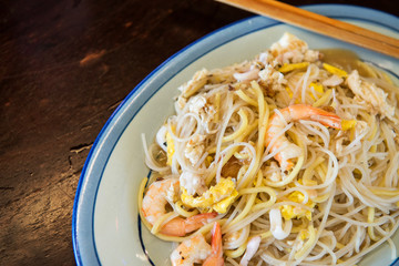 Hainanese stir-fry noodles