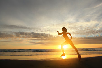 Fototapeta na wymiar Running sport woman