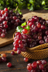 Organic Raw Red Grapes