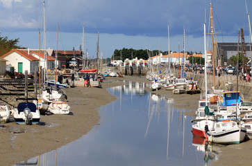 Port de Noirmoutier à marée basse
