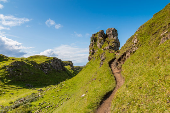 Romantic Fairy Glen