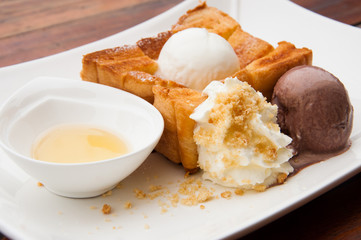Honey toast
