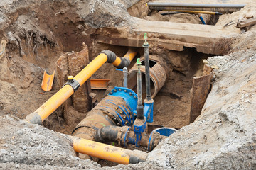 Sanierungsarbeiten an der Gas- und Wasserversorgung