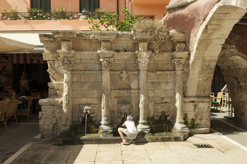 Rimondi-Brunnen in Rethymnon, Kreta, Griechenland