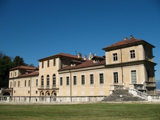 Fototapeta na wymiar Villa della Regina (Torino) facciata interna