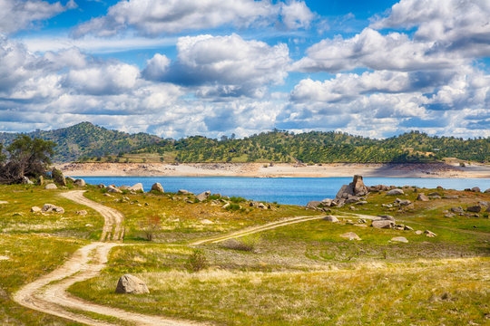 Millerton Lake