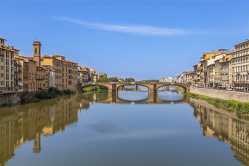 Fototapeta na wymiar Ponte di Santa trinita Florence, Italy. Santa Trinita bridge