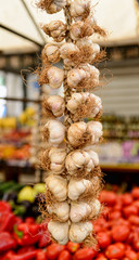 braided garlic