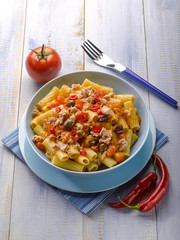 pasta with tuna tomatoes hot chili pepper and olives