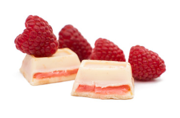 white chocolate with raspberries