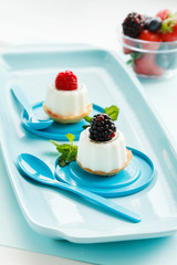 berries tart