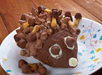 Children's chocolate cake - Hedgehog