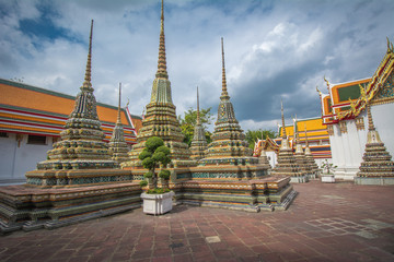 Fototapeta na wymiar Wat Pho