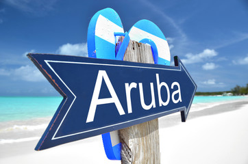 Aruba arrow on the beach - obrazy, fototapety, plakaty