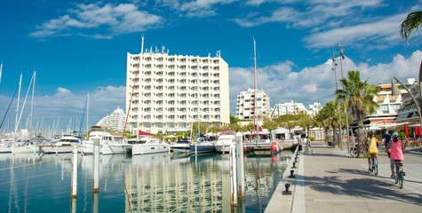 Port de la Grande Motte en France
