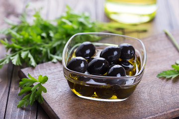 Black olive in bowl