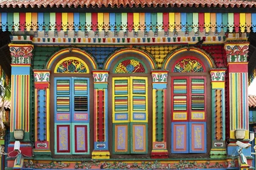 Zelfklevend Fotobehang Old building in little India in Singapore © leeyiutung