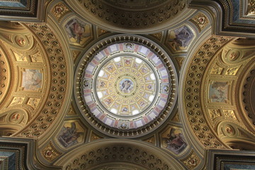 Fototapeta premium under the dome
