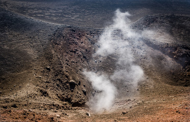 Fototapeta na wymiar Etna volcano active crater