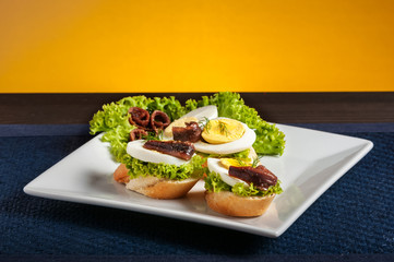 Crostini with anchovy