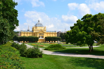 Obraz premium Zagabria – Teatro nazionale croato