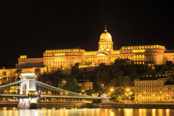 Fototapeta na wymiar Night view of Chain bridge and royal palace in Budapest, Hungary