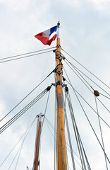 Segelmast Trikolore