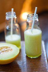 Honeydew melon smoothie - obrazy, fototapety, plakaty