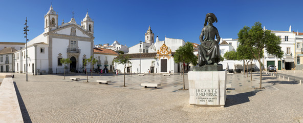 A public square in Lagos, Algarve, Portugal - obrazy, fototapety, plakaty