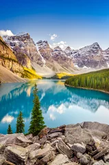 Foto auf Acrylglas Berge Landschaftsansicht des Moraine Lake in den kanadischen Rocky Mountains