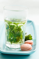 mint tea with dessert