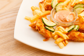 French fries with chicken