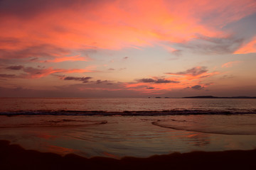 Fototapeta na wymiar sunset at La Manzanilla, Mexico