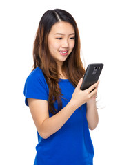Fototapeta premium Woman use of cellphone