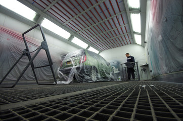 carrosserie - cabine de peinture