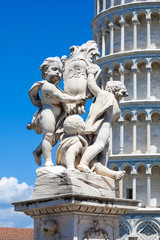 Fototapeta na wymiar Pisa Duomo and The Fountain with Angels in Pisa