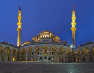 Fototapeta na wymiar Suleymaniye mosque in Istanbul.