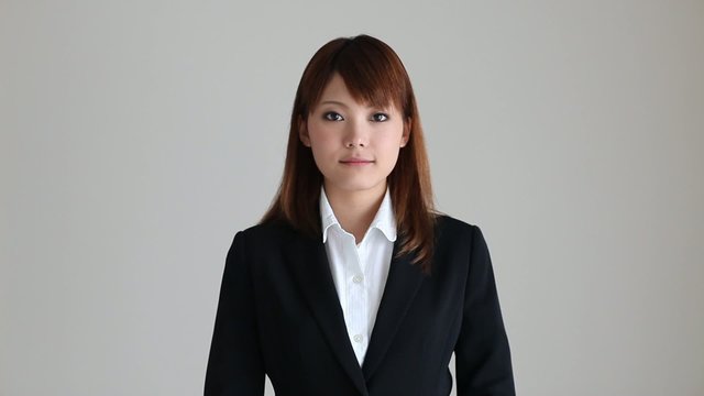 御辞儀する女の子1