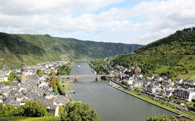 Fototapeta premium Cochem region at the heart of romantic Moselle Valley, Germany.