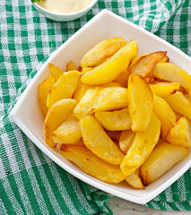 Fried potato wedges
