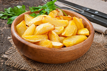 Fried potato wedges