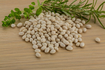 Raw white beans