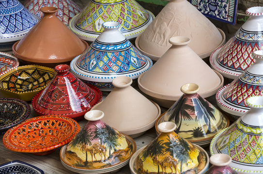 Tunisian ceramics