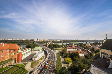 Naklejka premium Warsaw Old Town traffic on the bridge over River Vistula