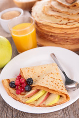 crepe with berry and apple