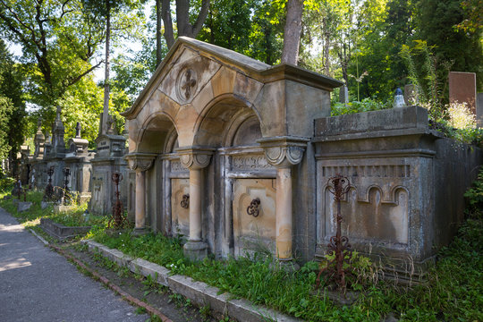 Lychakiv Cemetery