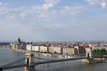 Fototapeta na wymiar Chain bridge and Hungarian Parliament Budapest