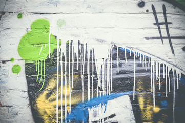 Mur de graffiti taches