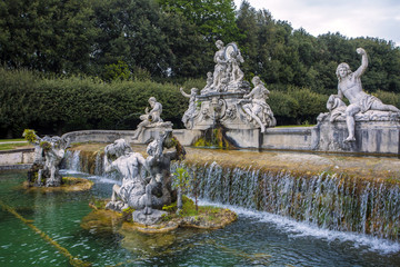 Fototapeta na wymiar caserta royal palace fountain