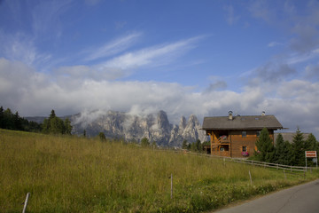 Seiseralm mit Schlern